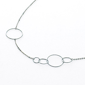 【チタンアクセサリー　レジエ】チタンネックレス