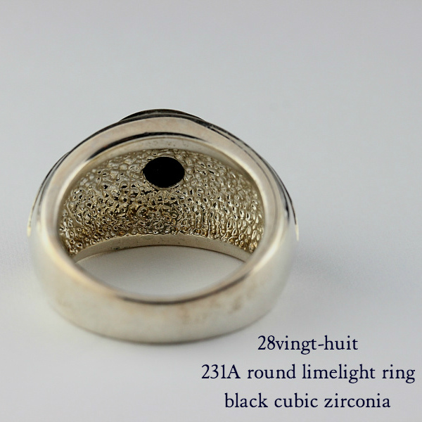 28vingt-huit 231A Roung Limelight Ring Black Cubic Zirconia