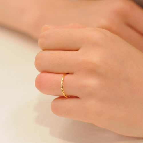 トゥー プライ 275 ツイスト リング ピンキーリング18金/two ply