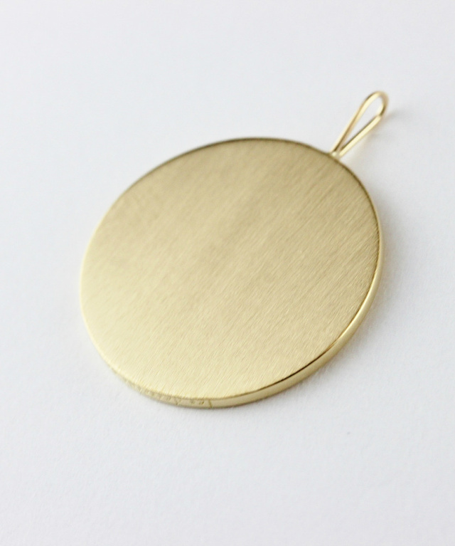 les desseins de DIEU 942 Big Smile Charm K18YG/レデッサン