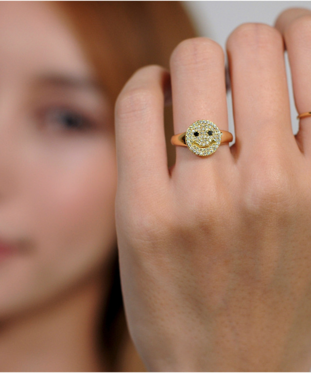 les desseins de DIEU 949 Glitter Smile Pave Diamond Ring K18YG/レ  