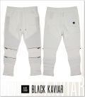 BLACK KAVIAR(ブラックキャビア)