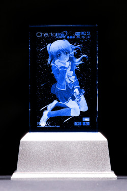 Charlotte（シャーロット） 友利奈緒　プレミアムクリスタル（シリアルナンバー入り）