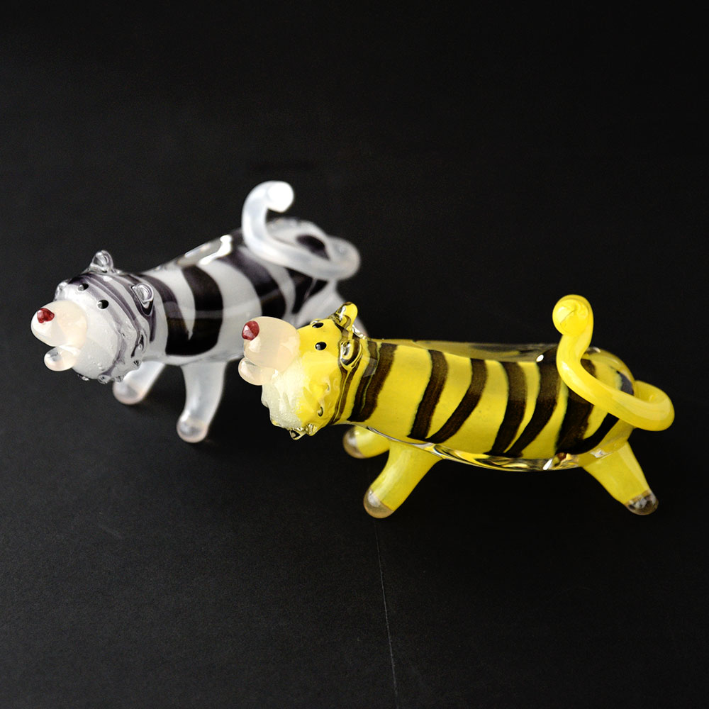 ガラスの干支 寅／小林 亮二