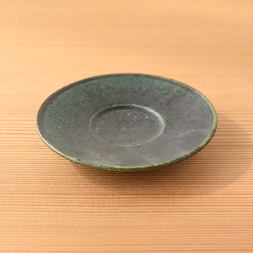 緑紅 デミタスカップ&ソーサー／亀井 紀子(陶工房 もちの木)