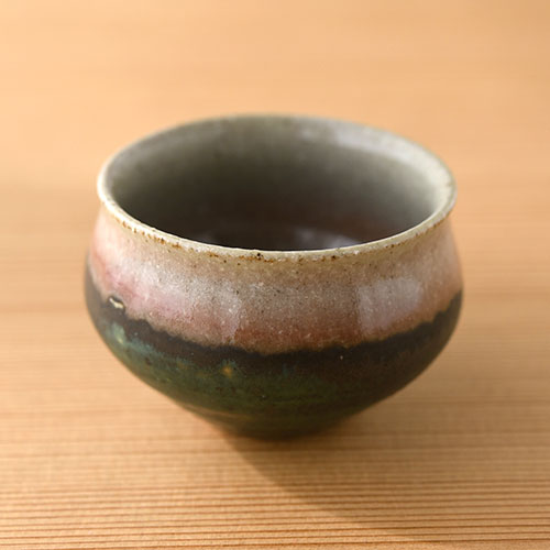 緑紅 豆煎茶碗／亀井 紀子(陶工房 もちの木)