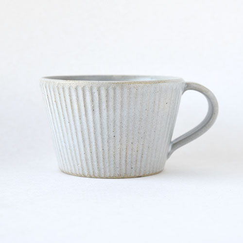 マグカップ(陶器・しのぎ マットホワイト)／森永 淳俊