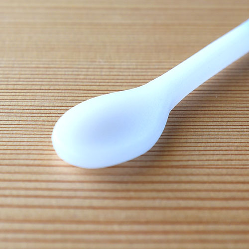 ガラスのスプーン／吉田成美