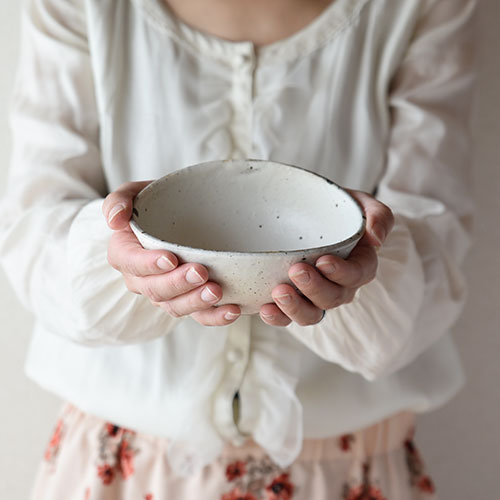 粉引 だ円小鉢【陶器】／十河 隆史(T-POTTERY)｜手しごと雑貨のお店 LienTe