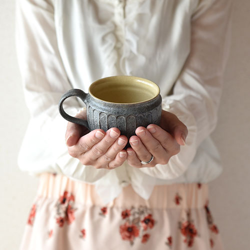 古色しのぎ マグカップ【陶器】／十河 隆史(T-POTTERY)｜手しごと雑貨