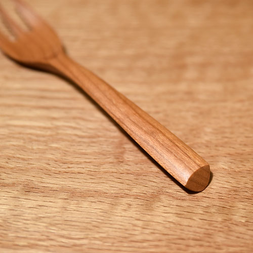 木のチャイルドフォーク/難波 行秀(TANBANANBA 木のしごと)