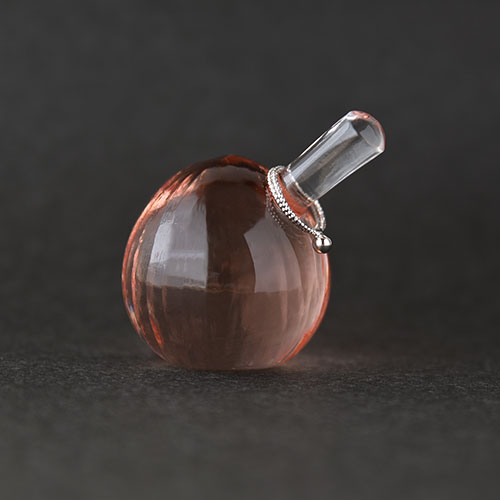 orest・赤ピンク(リングレスト)／時澤真美