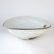 粉引 だ円兜鉢・大【陶器】／十河 隆史(T-POTTERY)