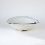 粉引 だ円兜鉢・小【陶器】／十河 隆史(T-POTTERY)