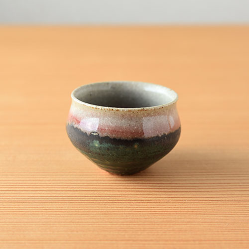 緑紅 豆煎茶碗／亀井 紀子(陶工房 もちの木)