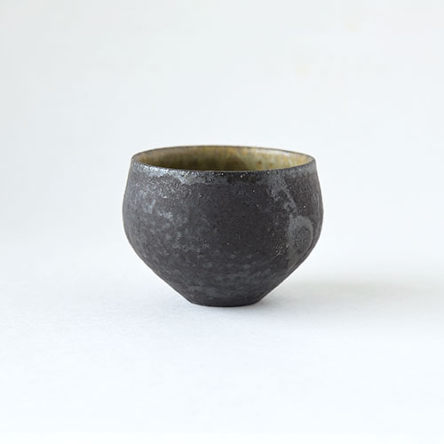 灰釉 ほっこり湯呑・小【陶器】／十河 隆史(T-POTTERY)