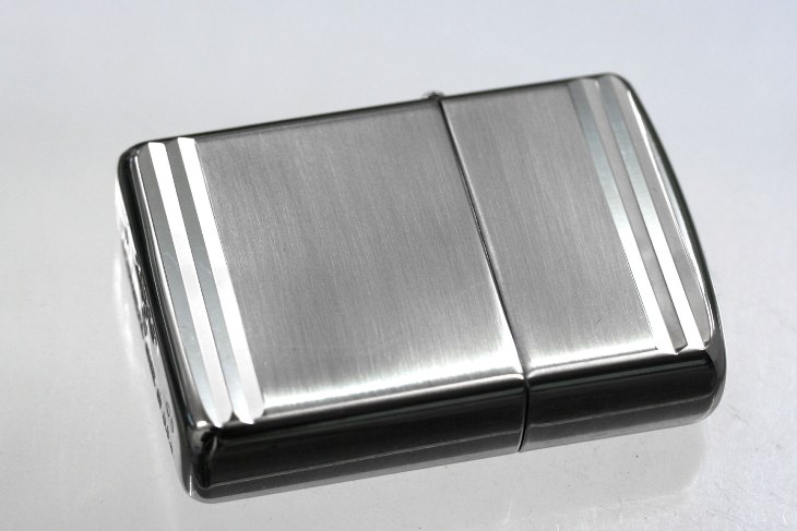 Zippo ジッポー 絶版・2005年製造 ARMOR アーマー ラティチュード ＃20958