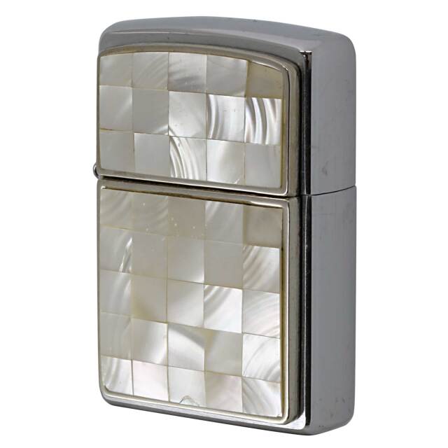 絶版/ヴィンテージ Zippo ジッポー 中古 2004年製造 #200 チェックシェル エンブレム貼り  [A]使用感少なく状態が良い