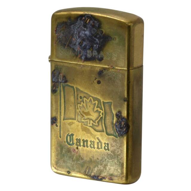 絶版/ヴィンテージ Zippo ジッポー 中古 1995年製造 No.1654 SOLOD BRASS カナダ国旗 スリム  [C]使用感あり傷汚れあり