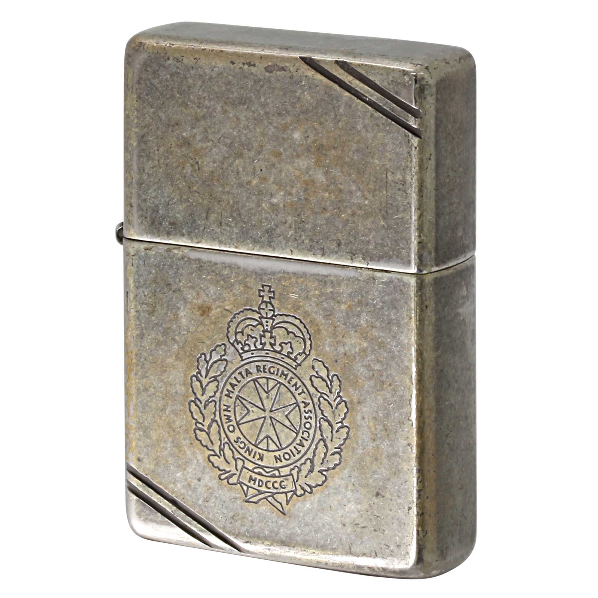 絶版/ヴィンテージ Zippo ジッポー 中古 1994年製造 1937レプリカ フラットトップ ダイヤゴナルライン Kings Own Malta Regiment 紋章 バレル加工  [A]使用感少なく状態が良い