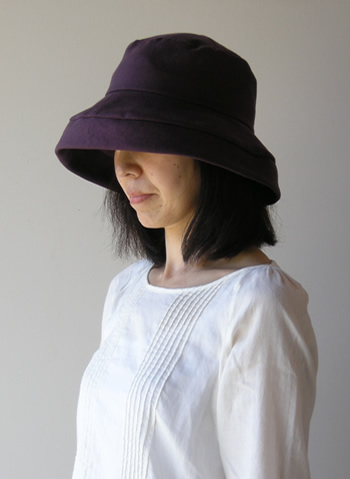 グレープパープル