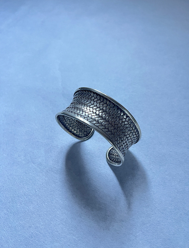 カレンシルバーバングルざる