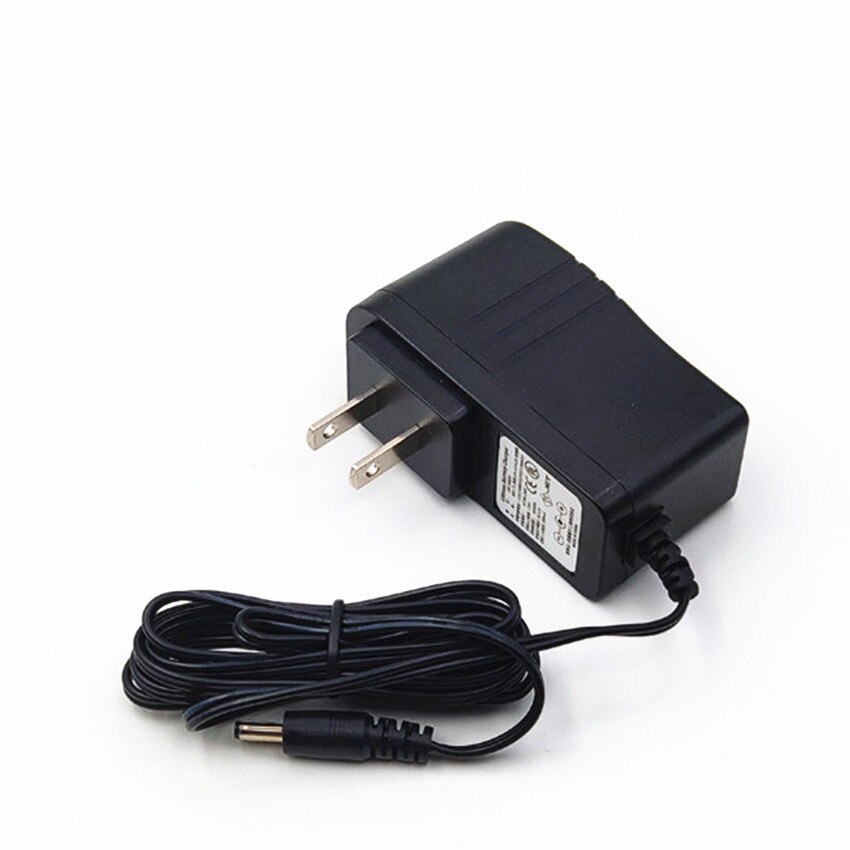 FUTABA  LBC-34D LiFeバッテリー充電器