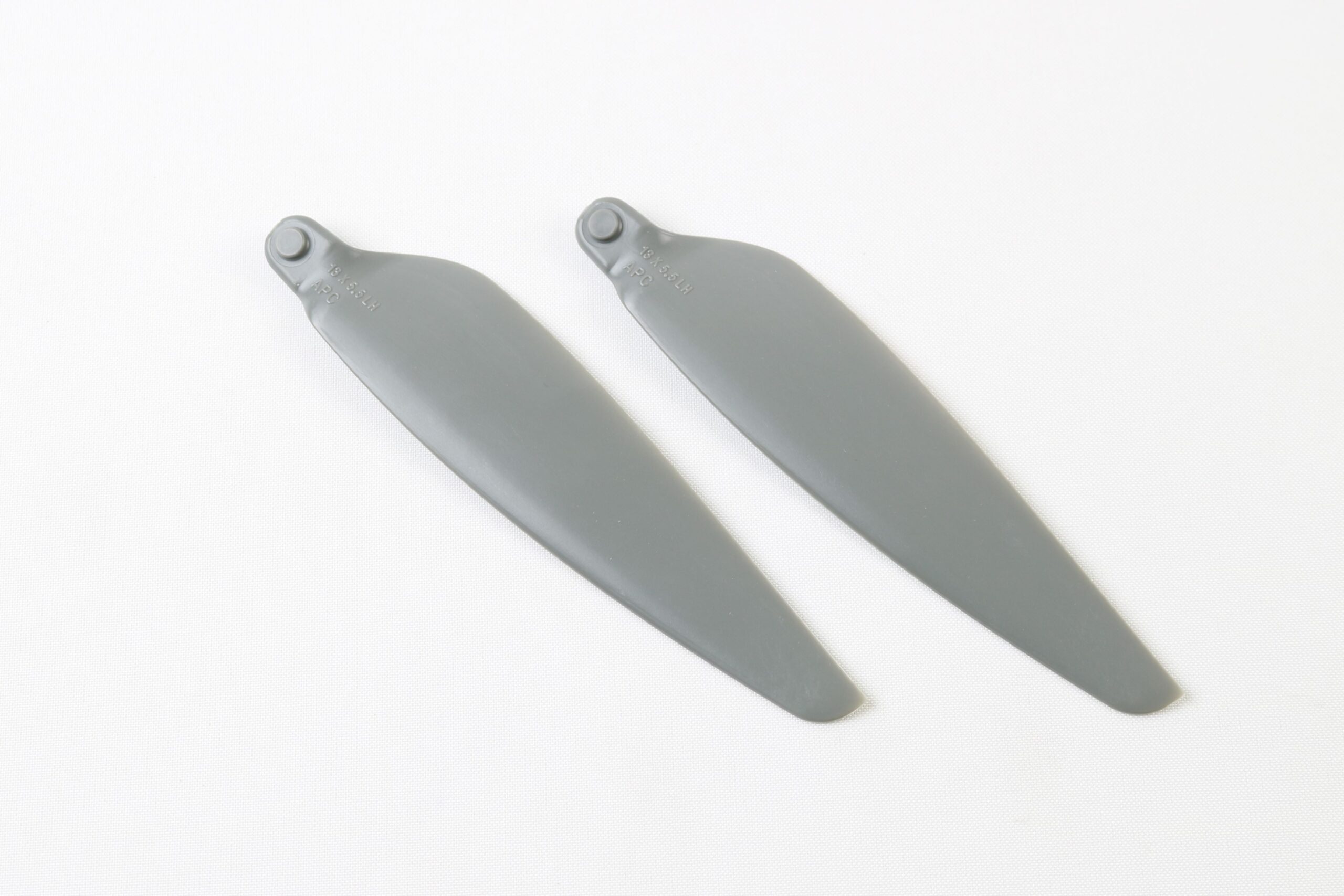 APC 13×5.5MRF-L(B) マルチローター用折ペラ（左回転）（LP13055MRF-L(B)）