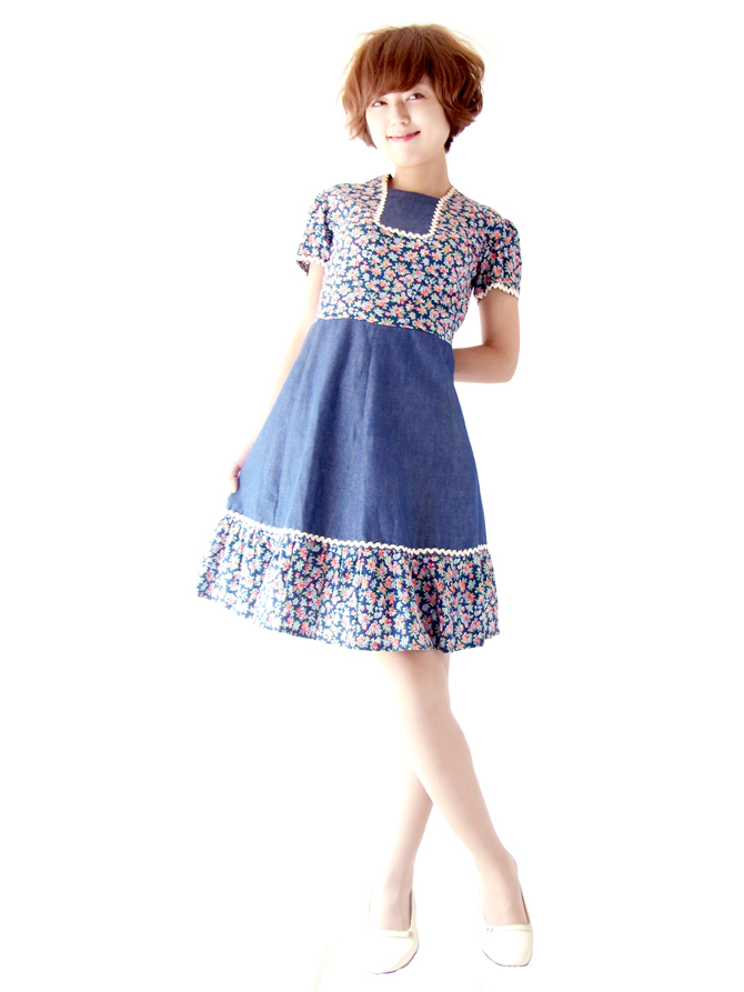 ヨーロッパ古着　フランス買い付け ６０年代製 大人可愛い 花柄 レトロガーリー デニム ワンピース : 13FC207