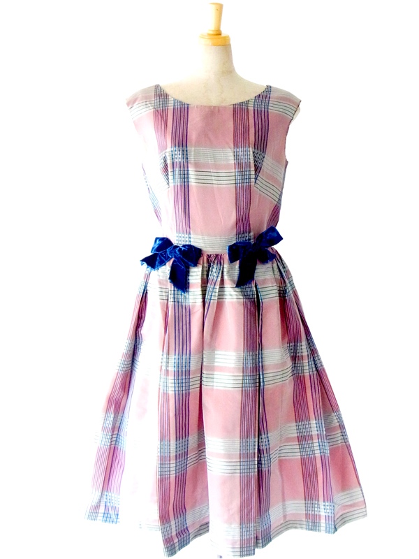 ヨーロッパ古着　フランス買い付け ６０年代製 ピンク× シルバー オーバーチェック Aライン ワンピース : 13FC711