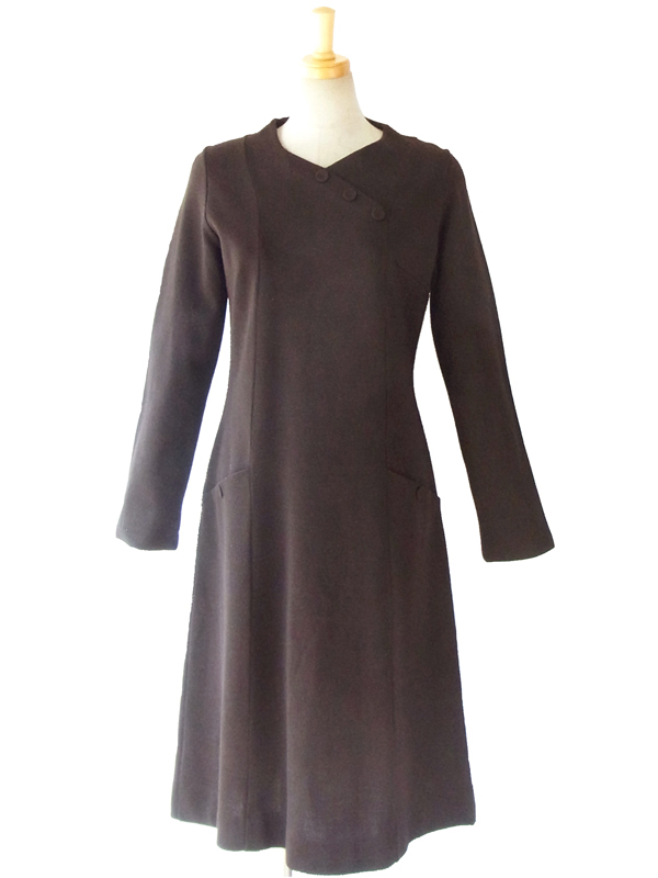 ヨーロッパ古着 フランス買い付け ６０年代製 シックなダークブラン X くるみボタンの装飾 ヴィンテージ ワンピース 14FC527