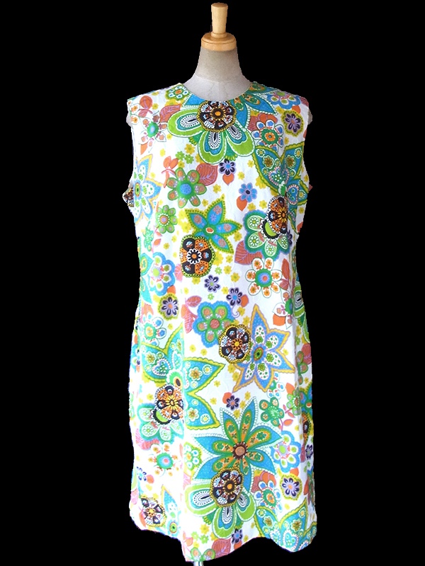 ヨーロッパ古着 ロンドン買い付け 60年代製 ホワイト X カラフル花柄プリント 花柄の浮かび上がる生地 レトロ ワンピース 16OM918