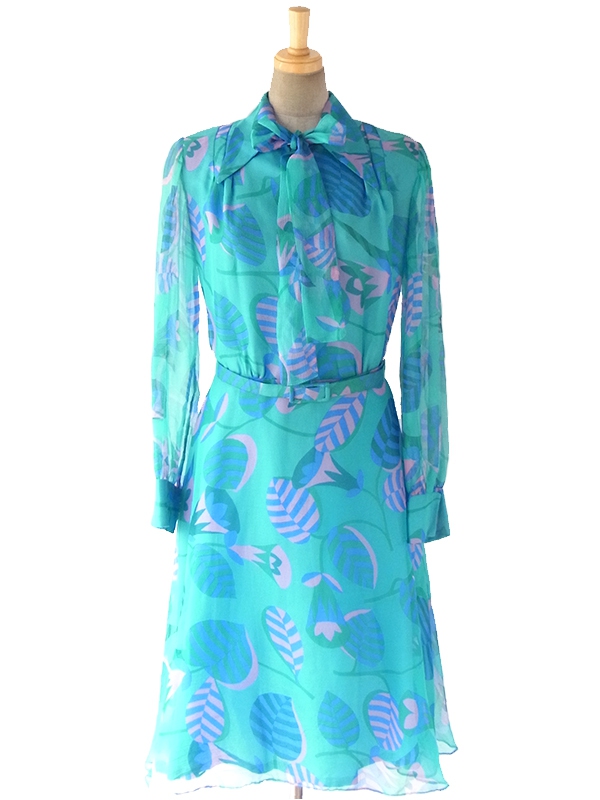 ヨーロッパ古着 フランス買い付け 70年代製 エメラルドグリーン X ピンク・ブルー 花柄 ボウタイ シフォン地 ワンピース 17FC300