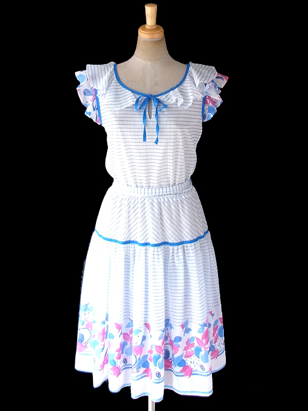 ヨーロッパ古着 70年代フランス製 ホワイト X ブルー・ピンク ストライプ・花柄 共布ベルト付き ワンピース 19FC003