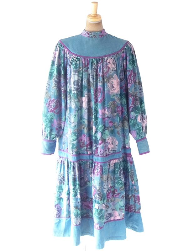 【送料無料】フランス買い付け 60年代製 シアンブルー X パープルライニング 花柄 生地切替し ワンピース 20FC013【ヨーロッパ古着】