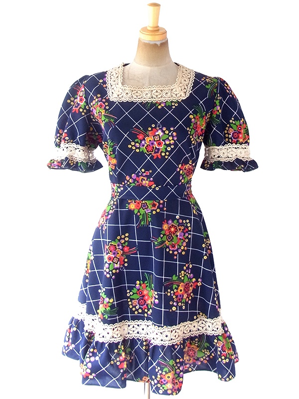 ヨーロッパ古着 フランス買い付け 60年代製 ネイビー X 花柄 カットレース 共布ベルト付き パフスリーブ ワンピース 20FC207