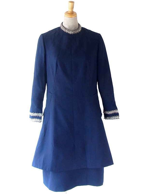 ヨーロッパ古着 ロンドン買い付け 70年代製 ロイヤルブルー X パール風装飾 ポケット付き ヴィンテージ ワンピース 22BS205