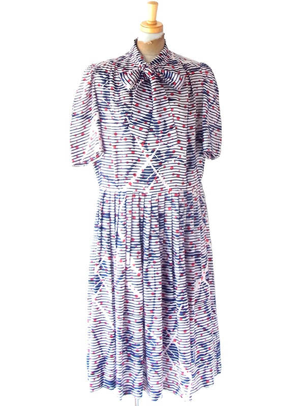 ヨーロッパ古着 フランス買い付け 70年代製  ホワイト　X ネイビー・レッド ストライプ・水玉 ボウタイ ワンピース 25FC204