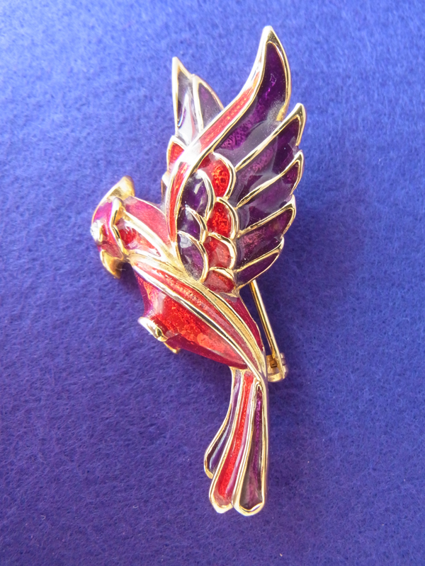 【アクセサリー】ロンドン買い付けゴールドトーンメタル X レッド、バイオレットラインストーンアンティークブローチ09UK928【ヨーロッパ古着】