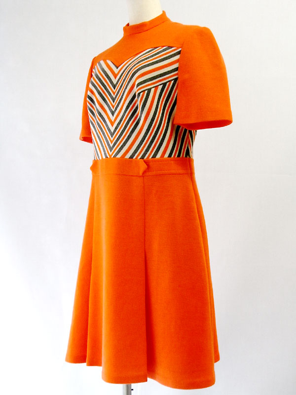 レトロポップ ロンドン買付 ヴィンテージ レトロモダン ワンピース 古着 10bs254 ヨーロッパ古着