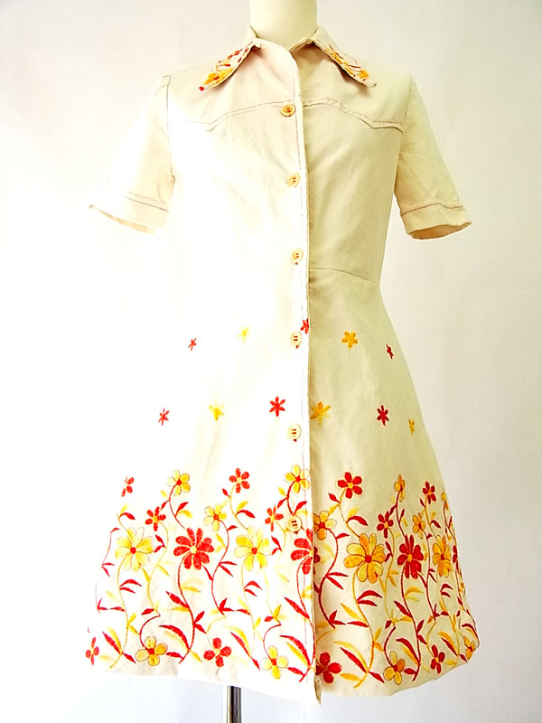 美品 フランス買付 アイボリー 赤オレンジ 花刺繍 ワンピース 古着 11fc47 ヨーロッパ古着 美品 フランス買付 アイボリー 赤オレンジ 花刺繍 ワンピース 古着 11fc47 ヨーロッパ古着