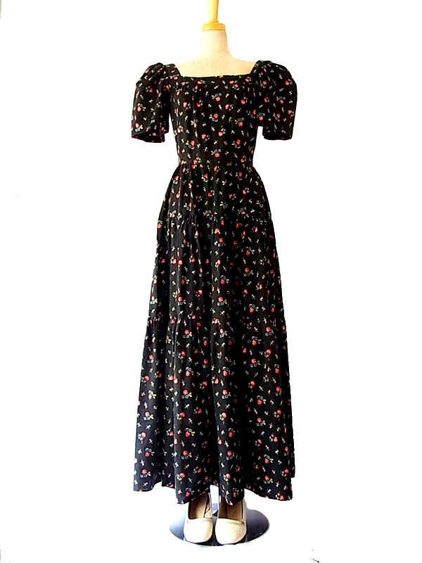 送料無料 イギリス製 Polly Peck 7０年代製 ヴィンテージ 花柄 マキシワンピース 古着 12bs212 ヨーロッパ古着