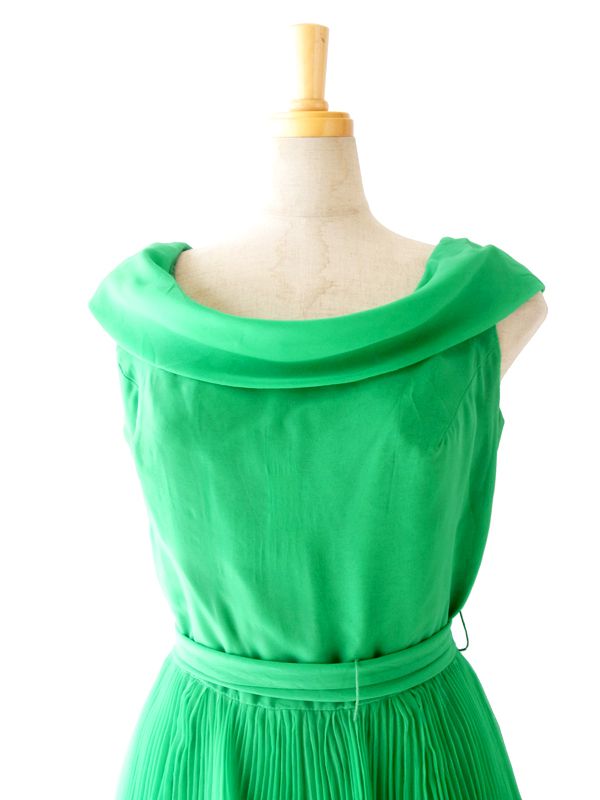 ヨーロッパ古着　フランス買い付け グリーン X アコーディオンプリーツ ヴィンテージ　ワンピース :　13FC425