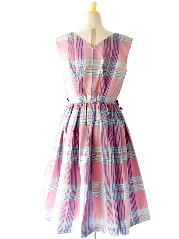 ヨーロッパ古着　フランス買い付け ６０年代製 ピンク× シルバー オーバーチェック Aライン ワンピース : 13FC711
