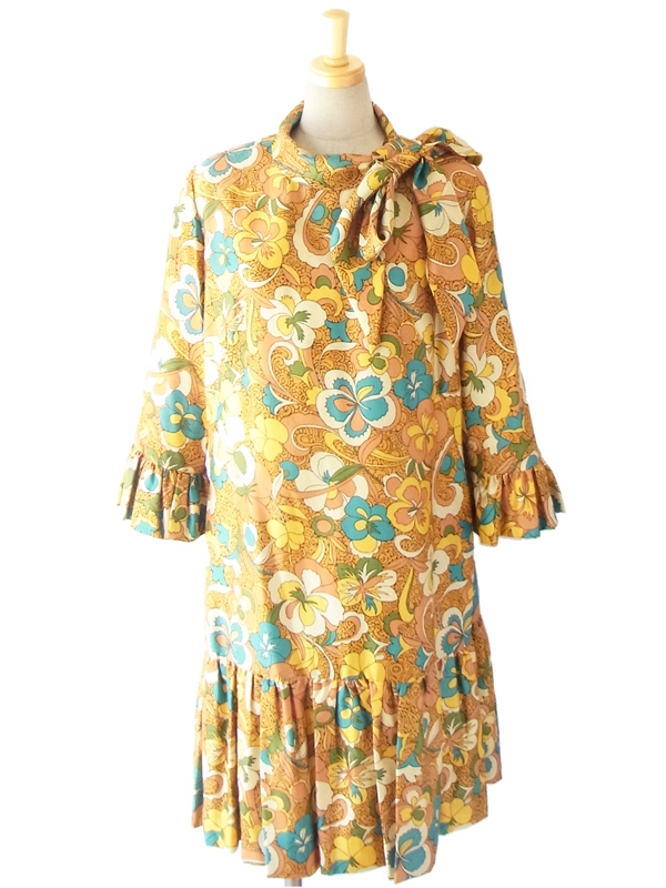 ヨーロッパ古着 フランス買い付け　６０年代製 レトロ　ヴィンテージ　ワンピース