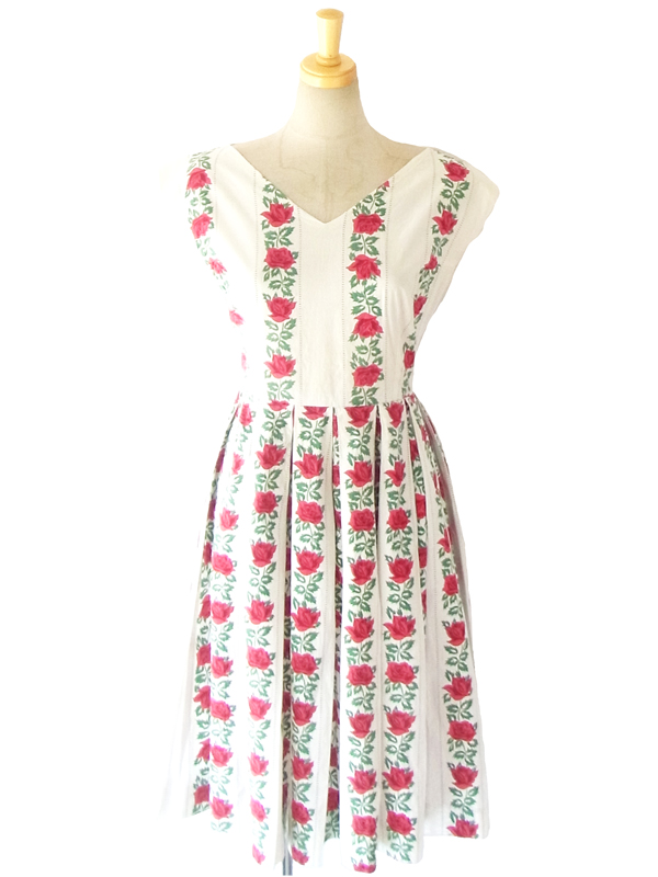 ヨーロッパ古着　フランス買い付け ６０年代製 ヴィンテージ　ワンピース