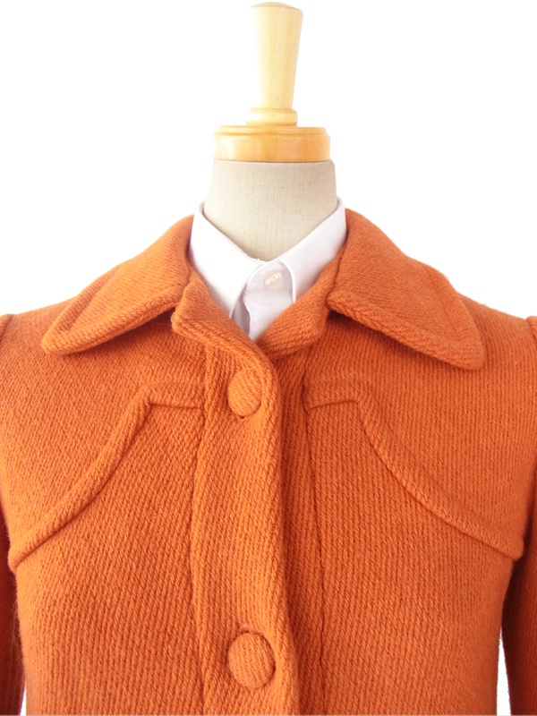 ヨーロッパ古着 フランス買い付け 60年代製 きれいなオレンジ X くるみボタン ヴィンテージ ショート丈 ウール コート 14FC722