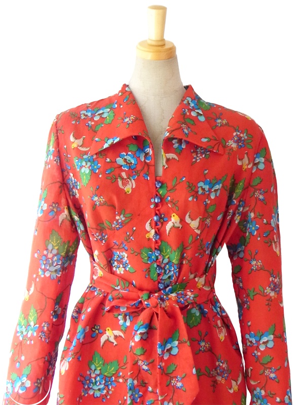 ヨーロッパ古着 ロンドン買い付け 60年代製 レッド X 可愛らしい小鳥とお花のプリント ヴィンテージ ワンピース 15BS236