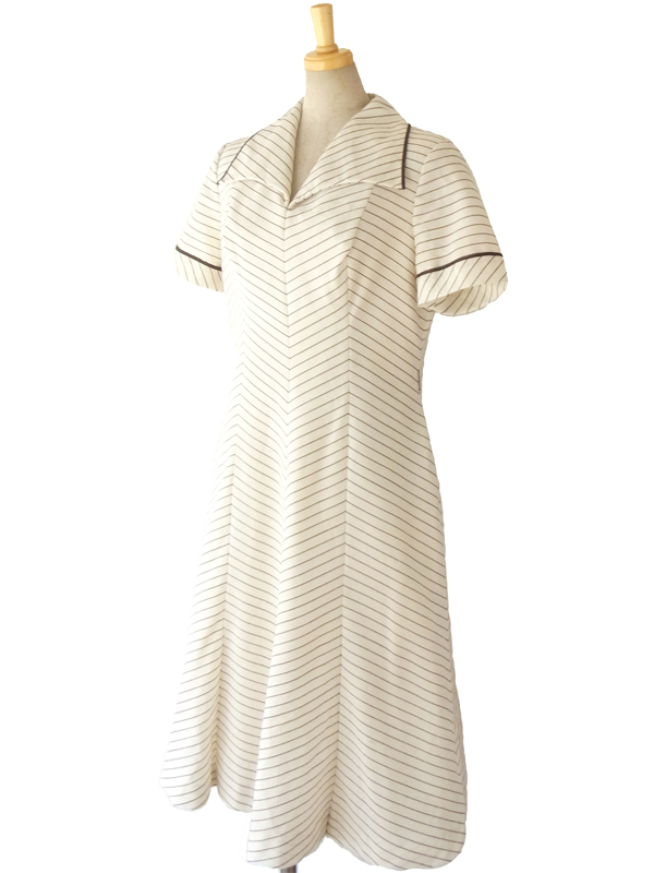 ヨーロッパ古着 ロンドン買い付け 70年代製 生成り X ブラウン バイアス ステッチ ヴィンテージ ワンピース 15OM010