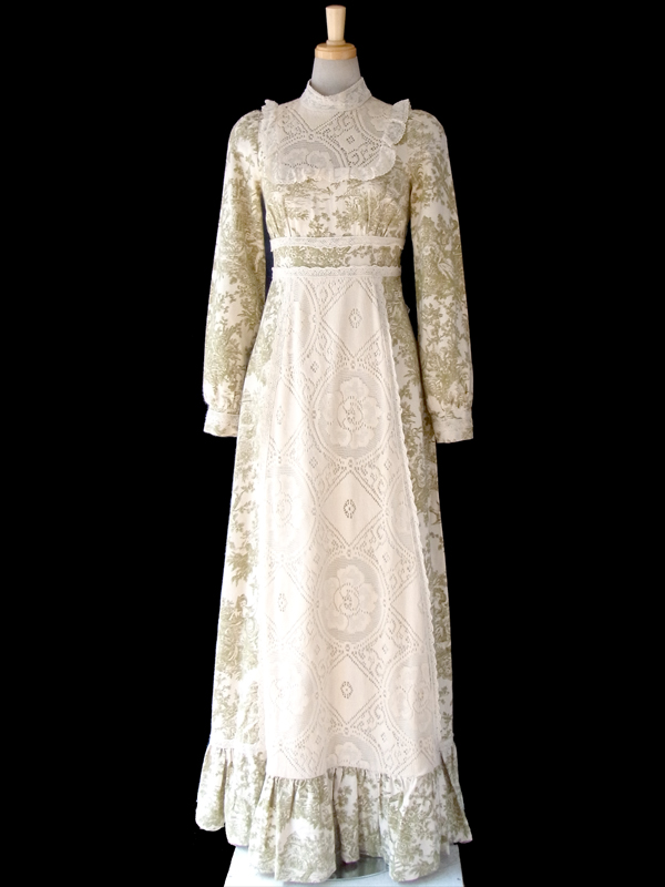 70年代アメリカ製 GUNNE SAX ベージュ色 X グリーン 牧歌的な中世のイラスト カットレース マキシワンピース 15SP006